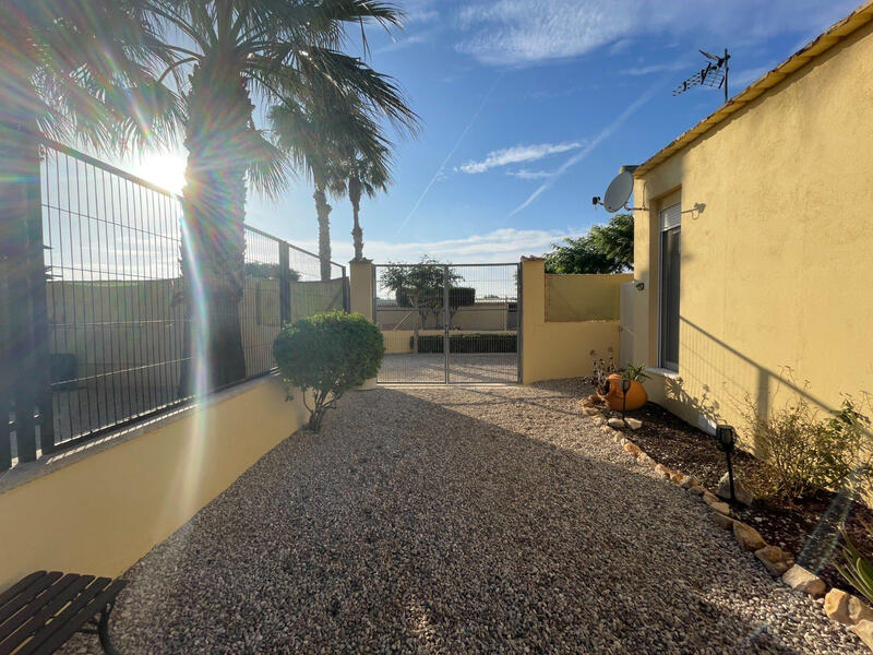 1 bedroom Country House for sale