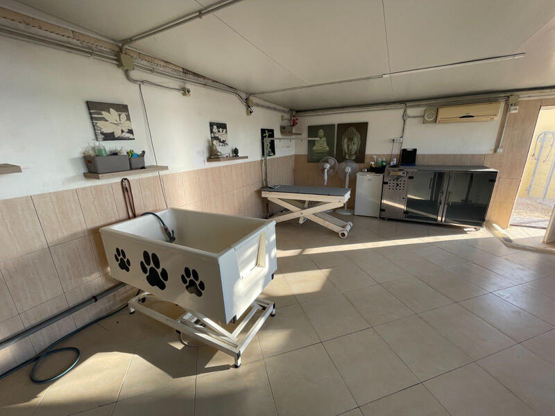 1 bedroom Country House for sale