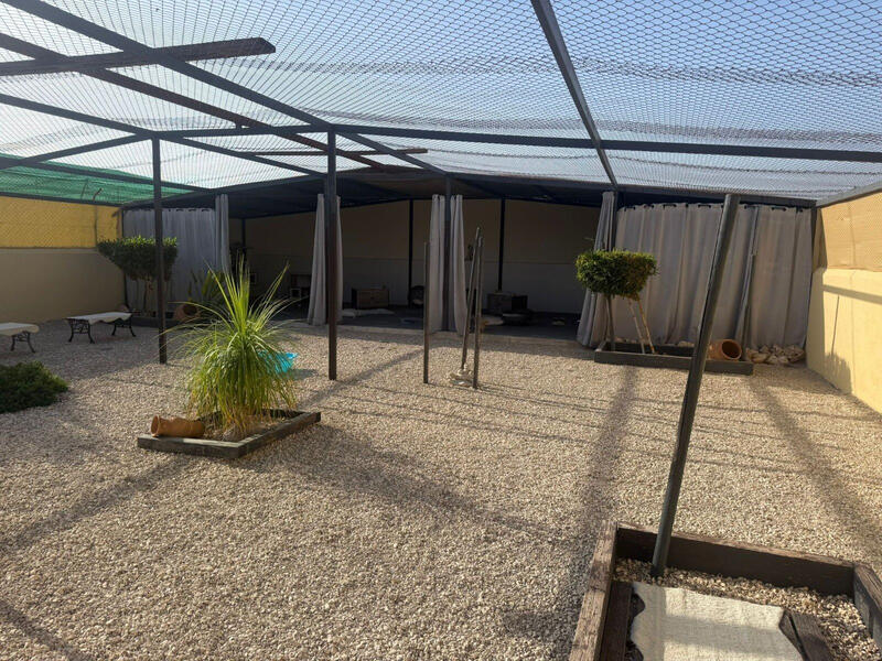 1 bedroom Country House for sale