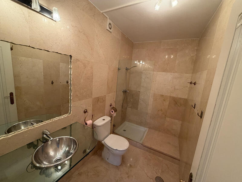 2 Cuarto Apartamento en venta