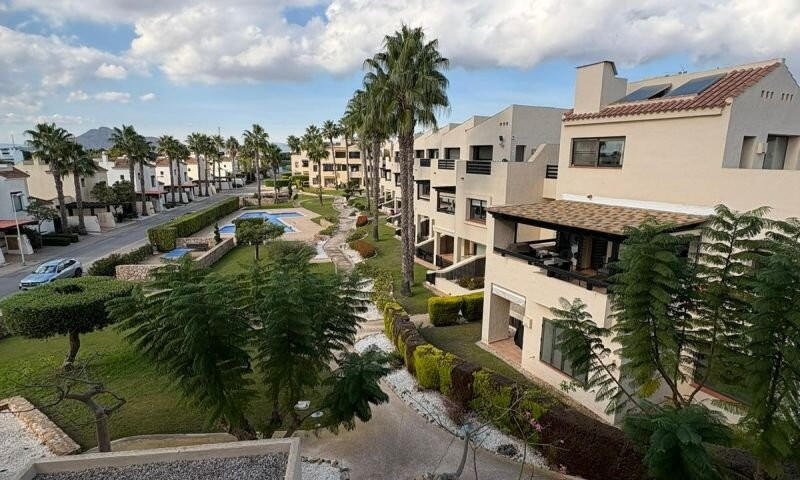 2 bedroom Apartment for sale