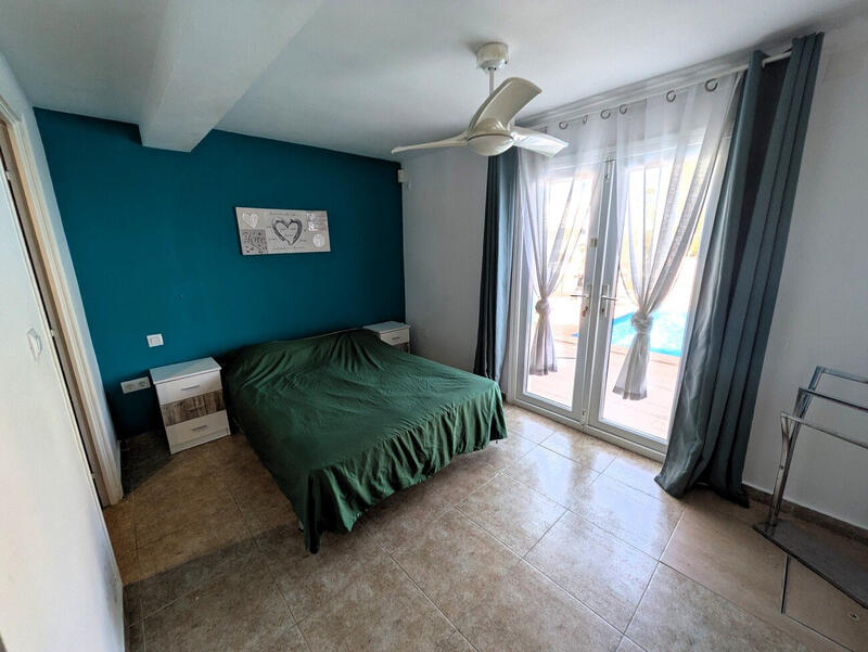 6 chambre Villa à vendre