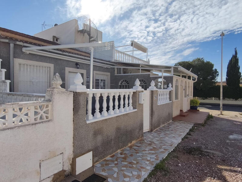 2 bedroom Villa for sale