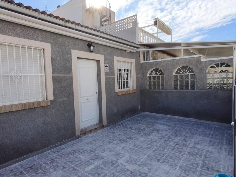 2 bedroom Villa for sale