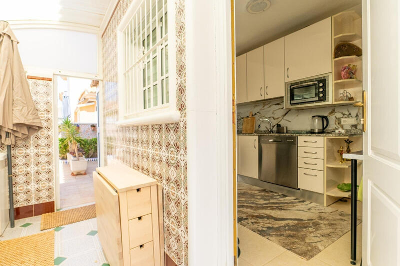 3 Schlafzimmer Stadthaus zu verkaufen