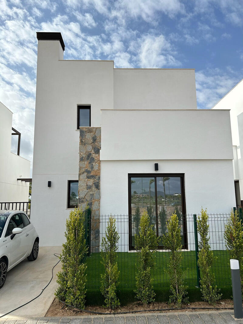 3 slaapkamer Villa Te koop