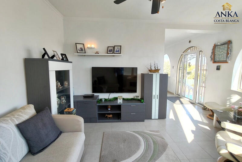 4 bedroom Villa for sale