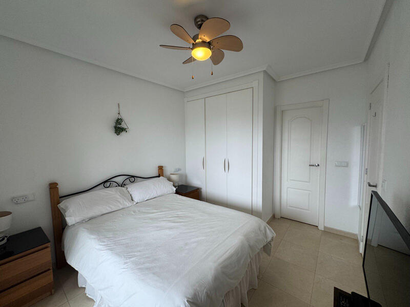 2 slaapkamer Appartement Te koop