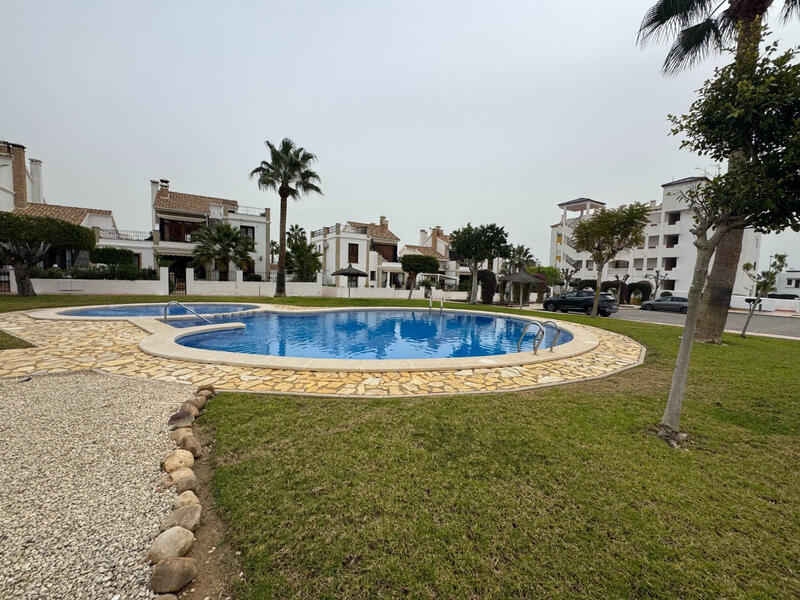 2 slaapkamer Appartement Te koop