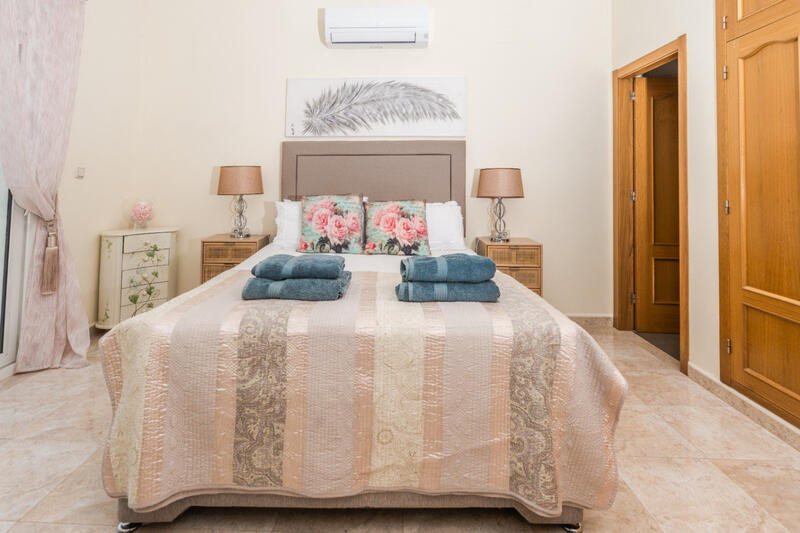 6 slaapkamer Villa Te koop