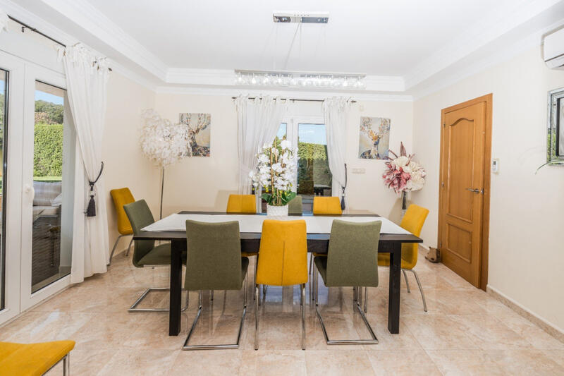 6 slaapkamer Villa Te koop