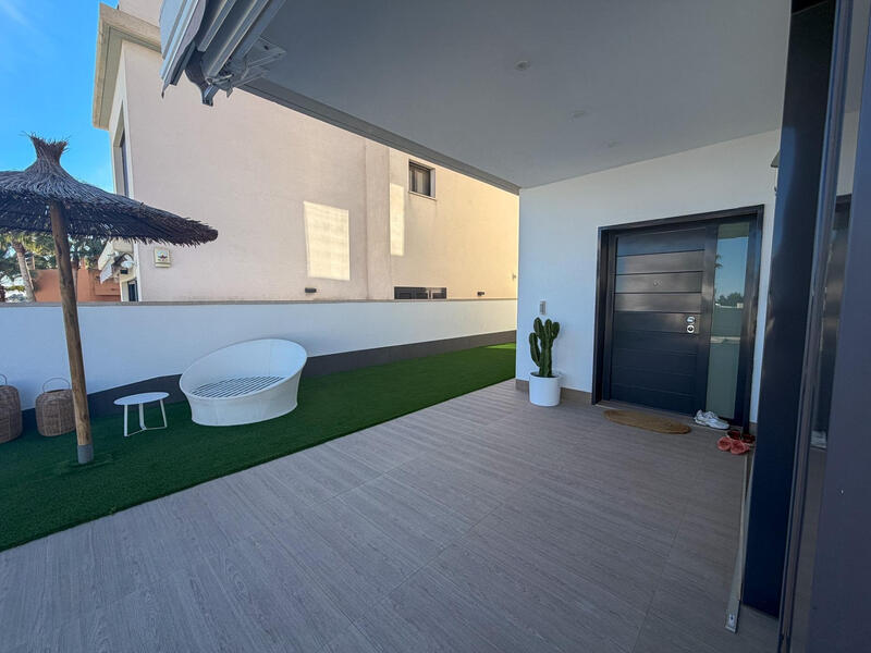 4 slaapkamer Villa Te koop