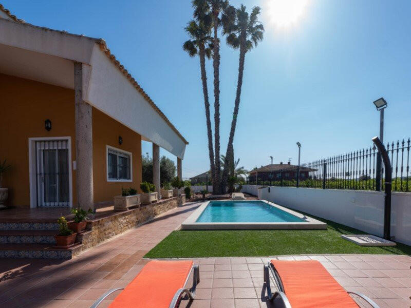 5 bedroom Villa for sale