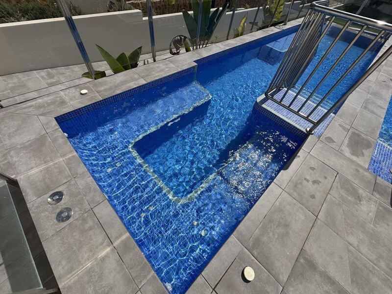 2 bedroom Apartment for sale 2 bedroom Apartment for sale