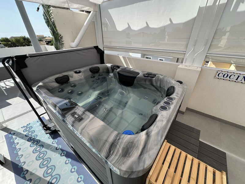 2 bedroom Apartment for sale 2 bedroom Apartment for sale