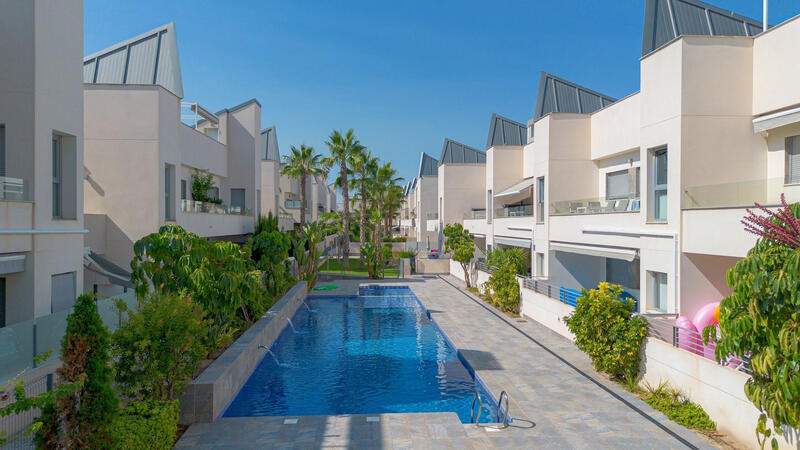 Apartment for sale in Torrevieja, Alicante