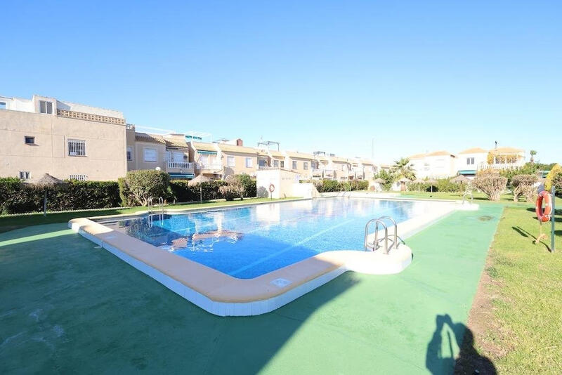 Villa for sale in Torrevieja, Alicante