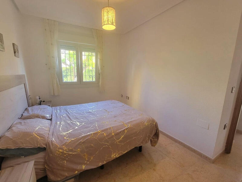 3 soveværelse Byhus til salg