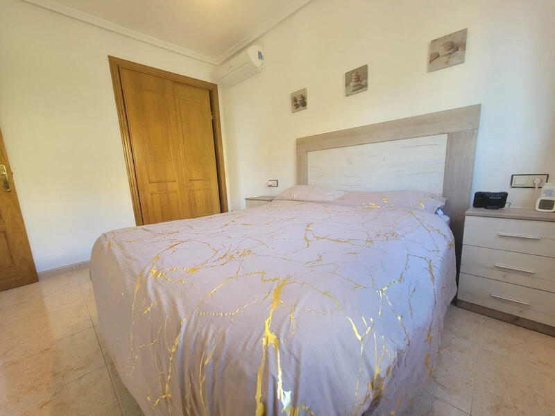 3 soveværelse Byhus til salg