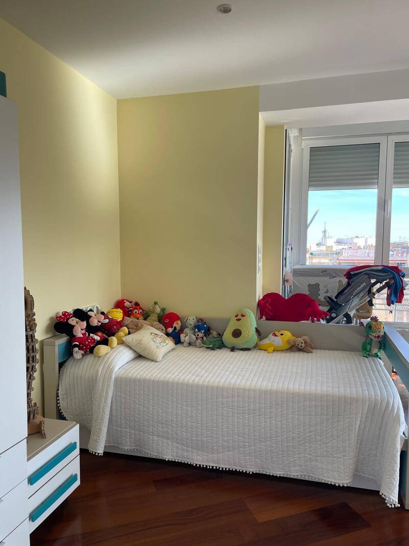 3 bedroom Apartment for sale