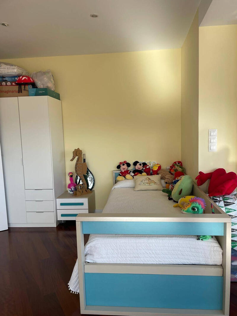 3 bedroom Apartment for sale