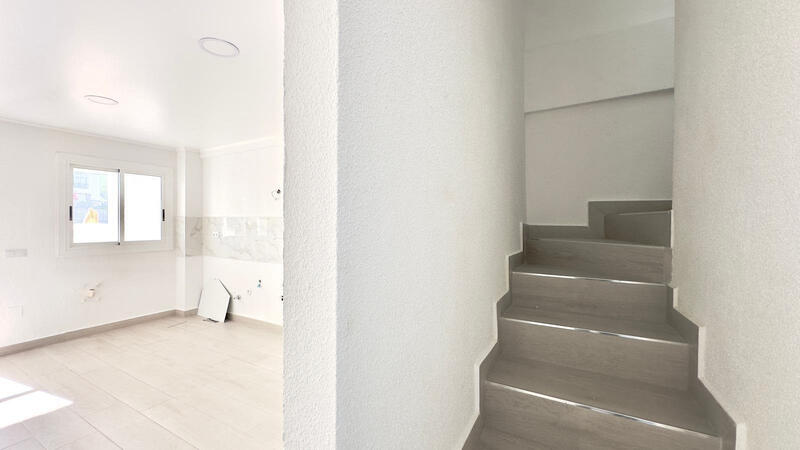 3 soverom Rekkehus til salgs 3 soverom Rekkehus til salgs