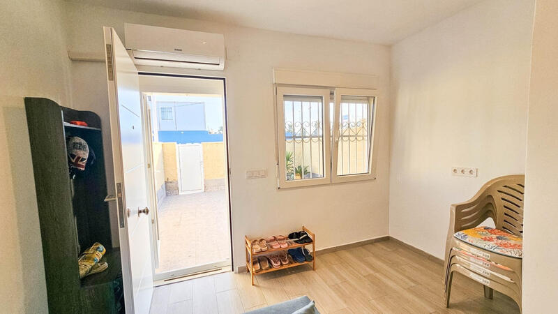 2 Cuarto Adosado en venta