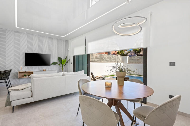 3 bedroom Villa for sale