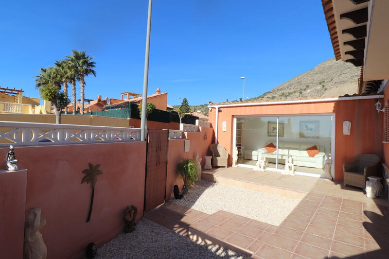 2 Cuarto Adosado en venta