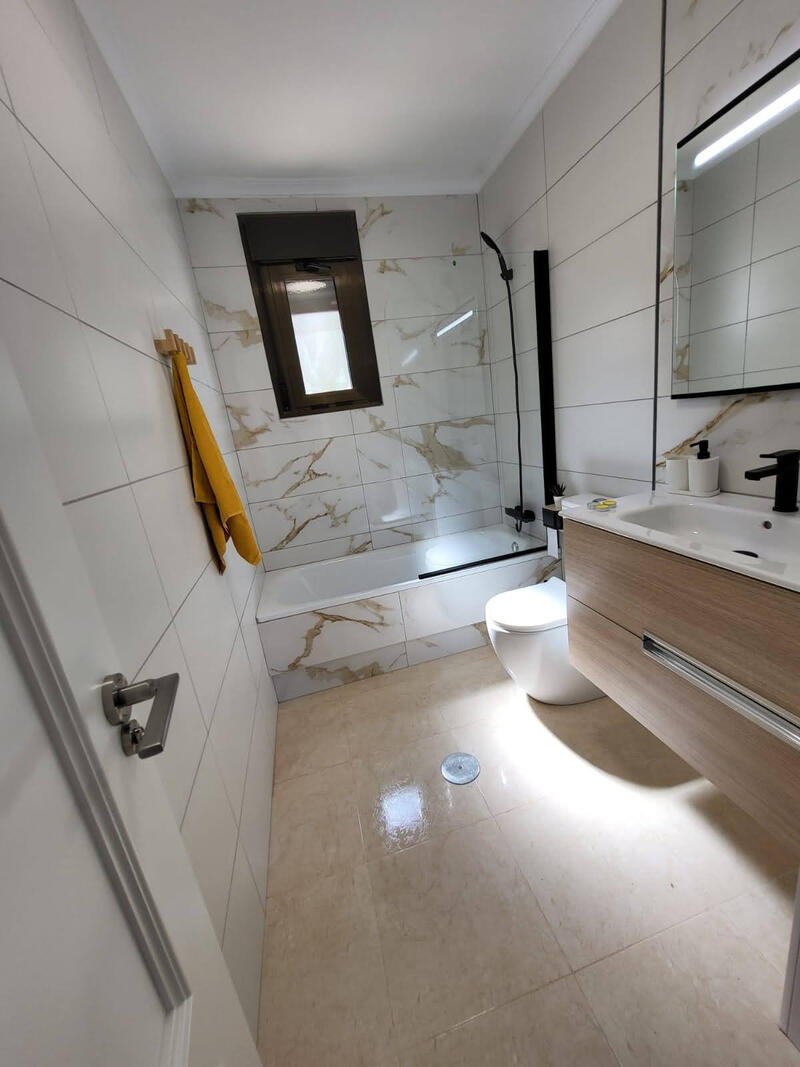 3 bedroom Townhouse for sale