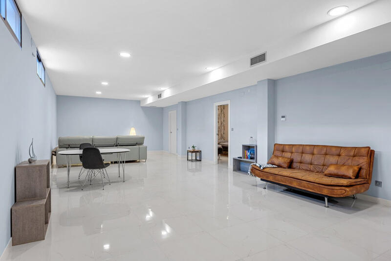 5 bedroom Villa for sale 5 bedroom Villa for sale