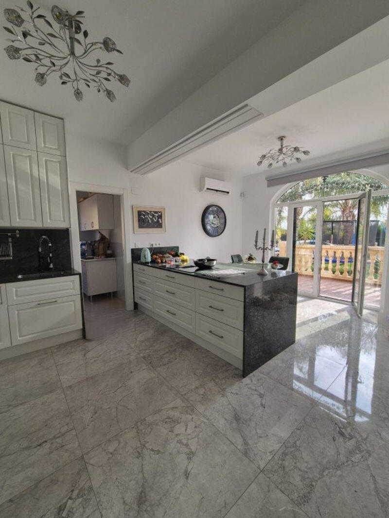 4 sovrum Lantställe till salu