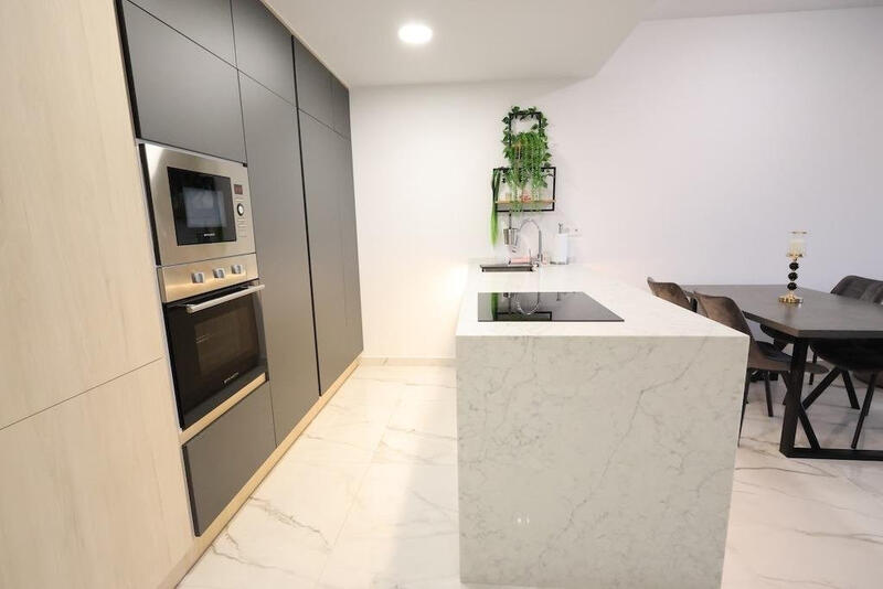 2 slaapkamer Appartement Te koop