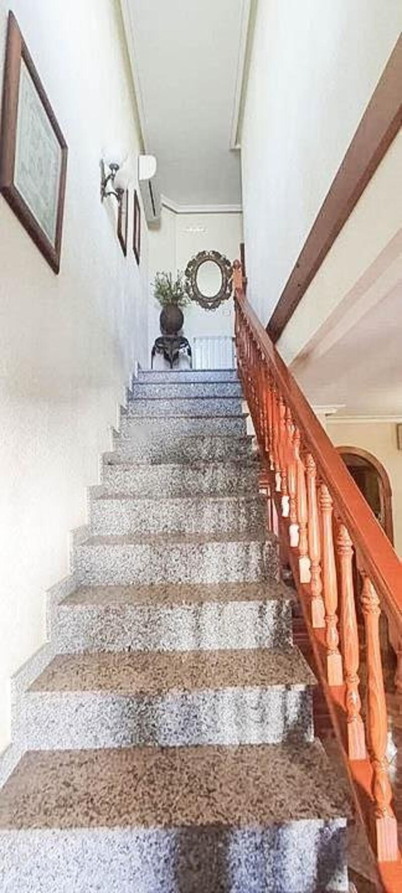 3 soveværelse Byhus til salg