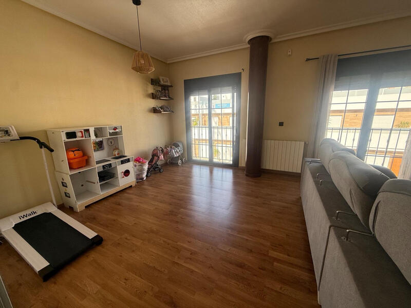 3 Cuarto Adosado en venta