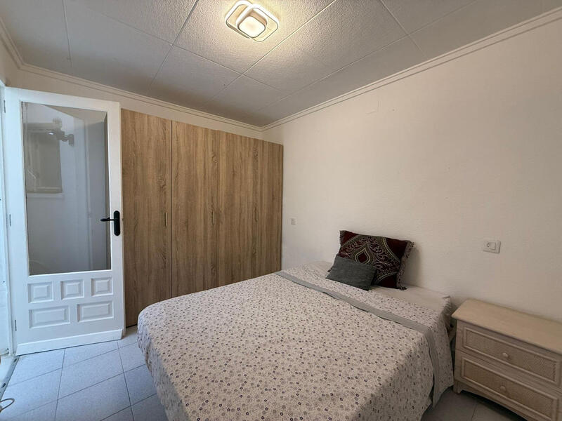 1 sovrum Radhus till salu