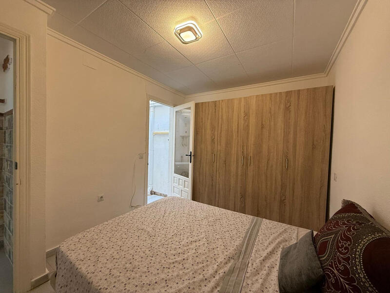 1 sovrum Radhus till salu