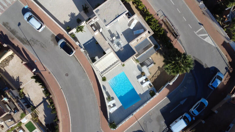 3 sovrum Villa till salu