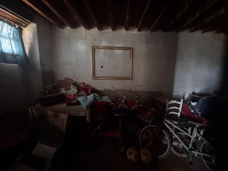 6 bedroom Villa for sale