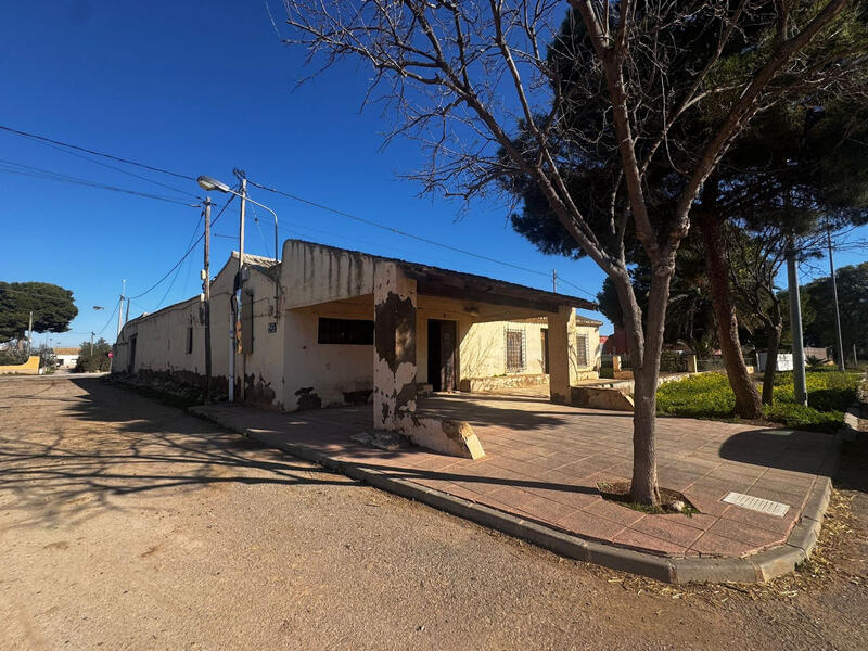 6 bedroom Villa for sale