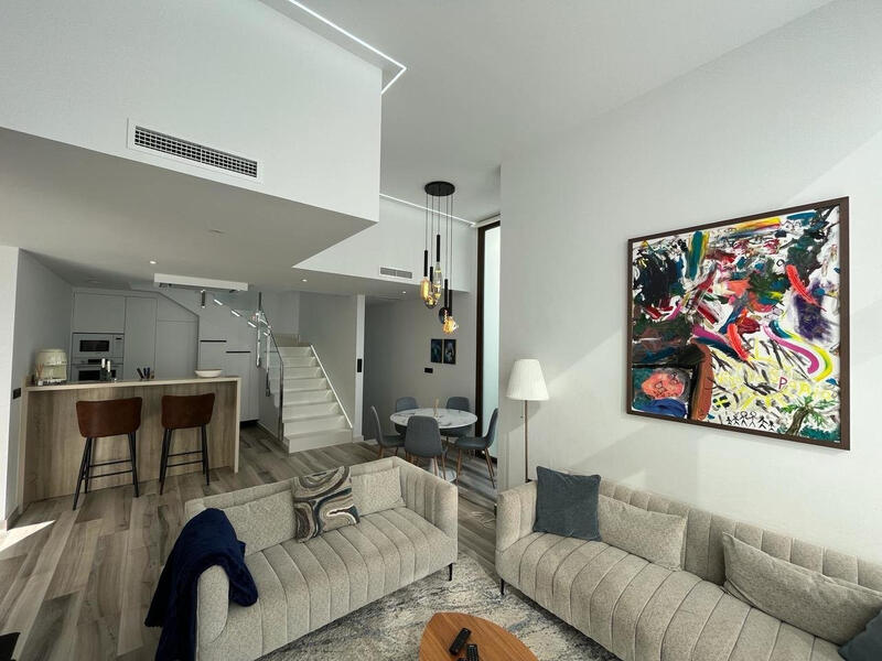 3 Schlafzimmer Villa zu verkaufen 3 Schlafzimmer Villa zu verkaufen