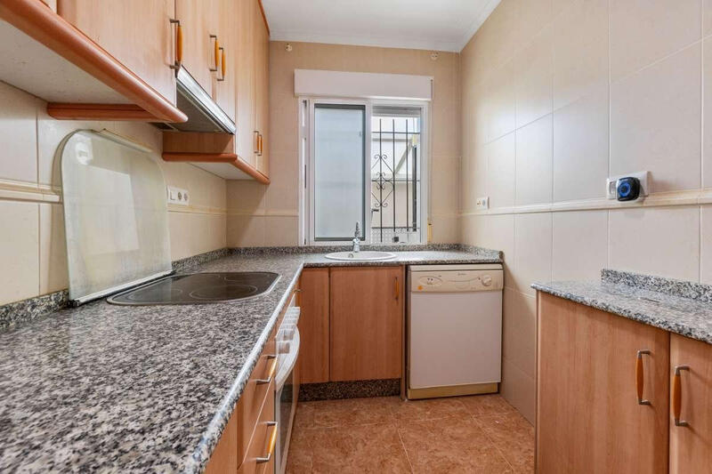 3 bedroom Townhouse for sale