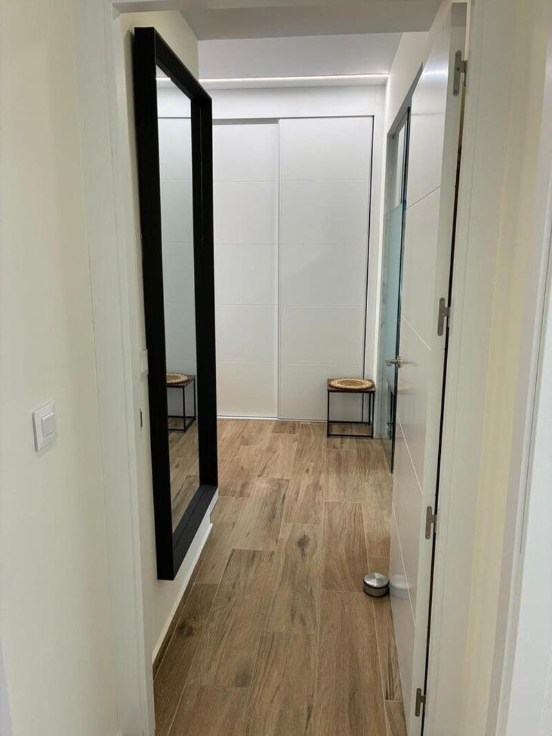 2 slaapkamer Appartement Te koop 2 slaapkamer Appartement Te koop