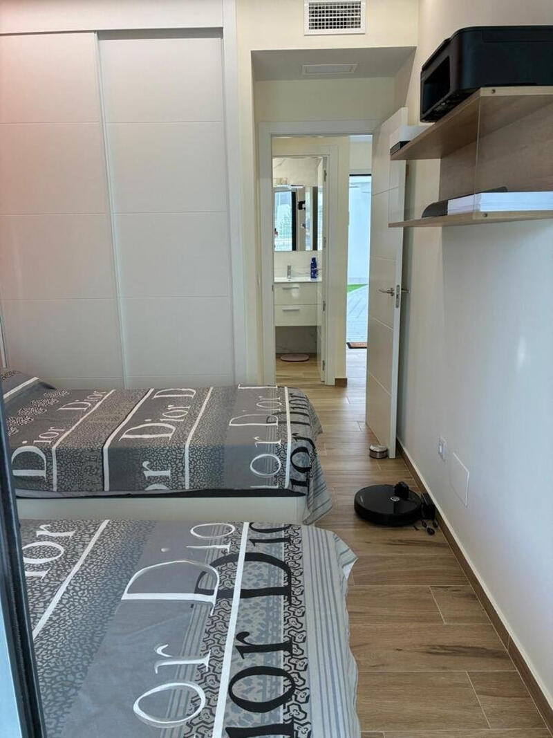 2 slaapkamer Appartement Te koop 2 slaapkamer Appartement Te koop