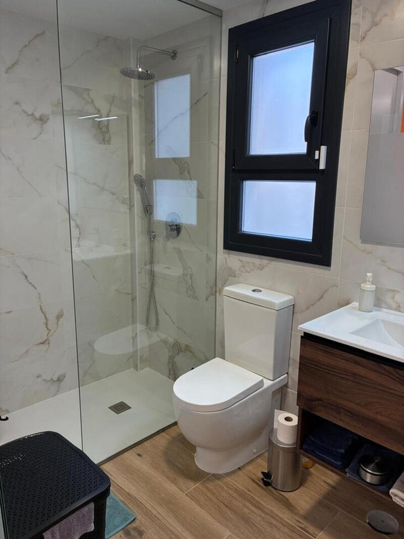 2 slaapkamer Appartement Te koop 2 slaapkamer Appartement Te koop