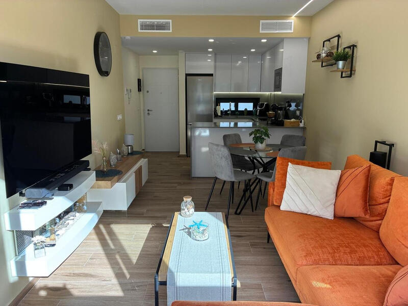 2 slaapkamer Appartement Te koop 2 slaapkamer Appartement Te koop