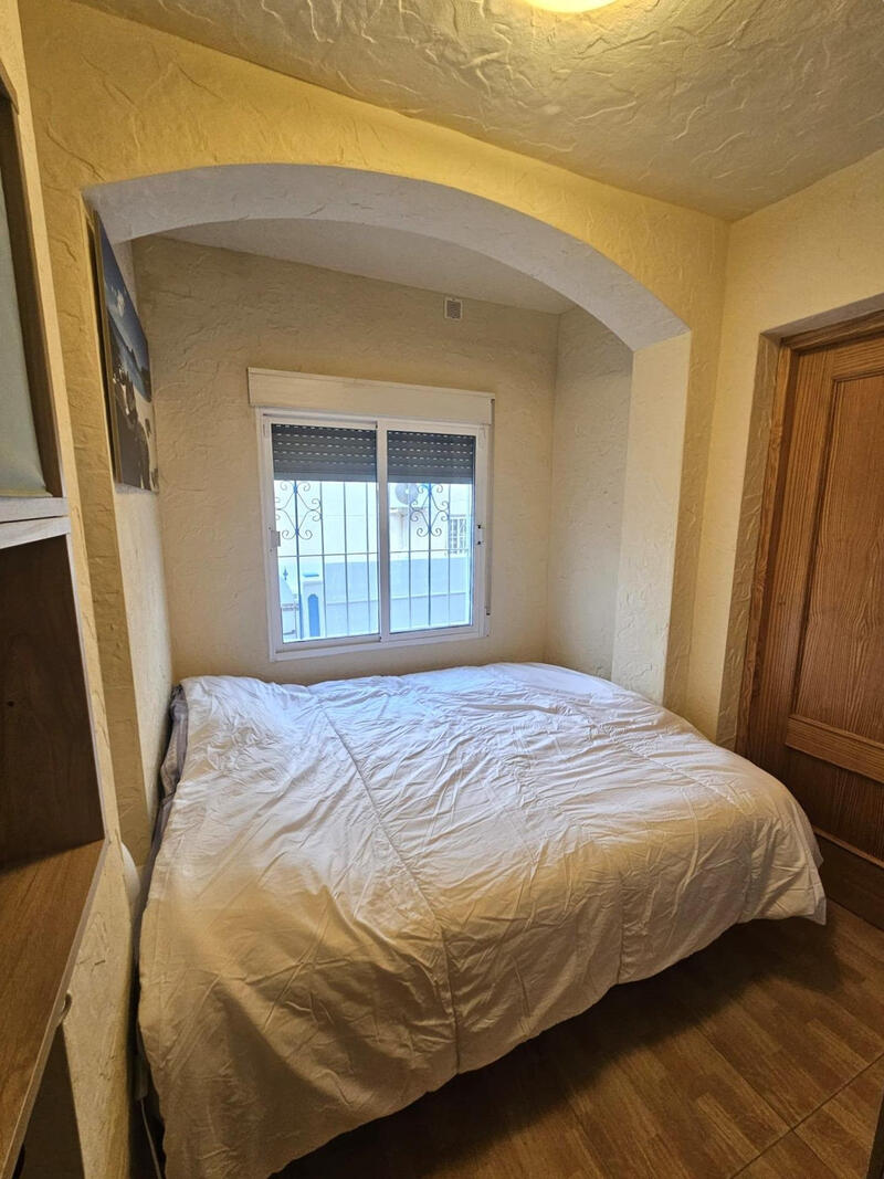 2 спальная комната вилла продается