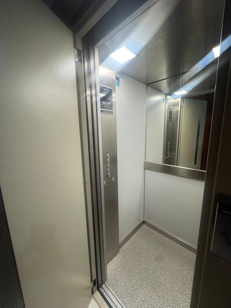 2 slaapkamer Appartement Te koop