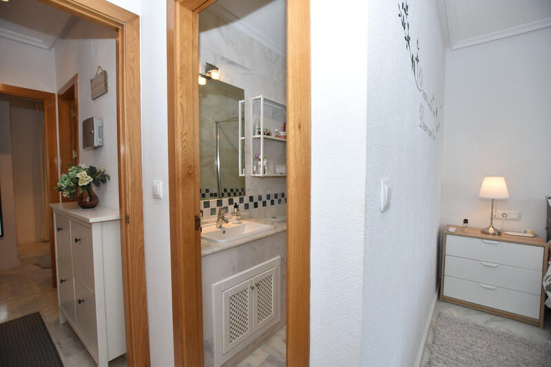 2 Cuarto Villa en venta 2 Cuarto Villa en venta