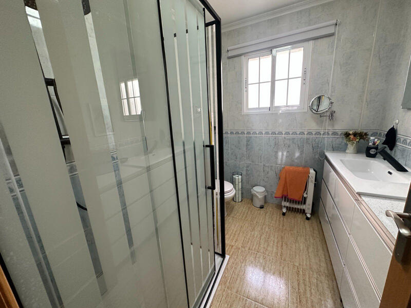 3 Cuarto Adosado en venta